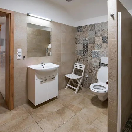 V Rodinnem Vinarstvi Kadubcovi 3*
